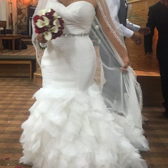 Wedding dress