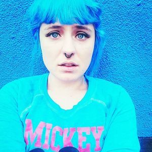 Meet your Posher, Alexandra
