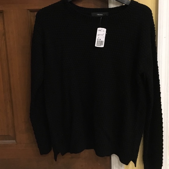 Forever 21 NWT black popcorn knit sweater