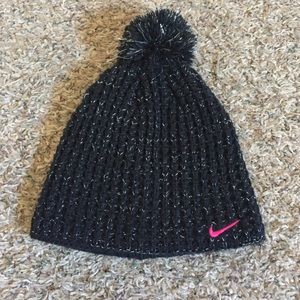 Nike beanie never even worn