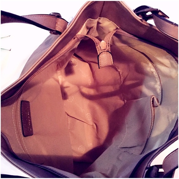 Gussaci Bag(Sold❌) - Picture 3 of 4