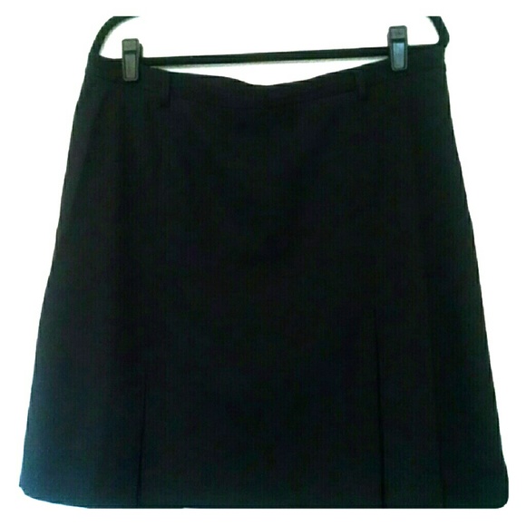 Black Tommy Hilfiger skirt