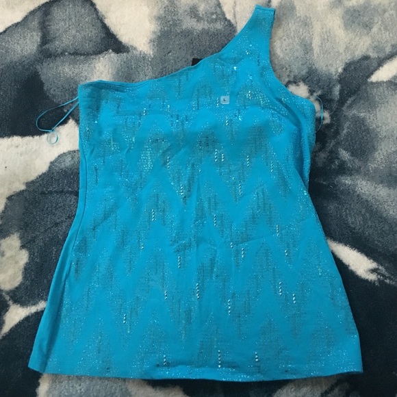 Blue tank top