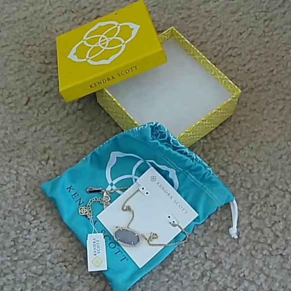 Necklace Kendra Scott