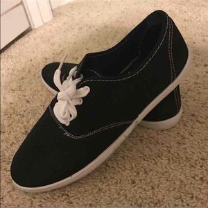 Black Sneakers