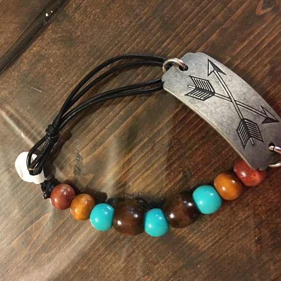 Arrows - Picture 3 of 3