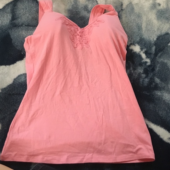 Pink tank top