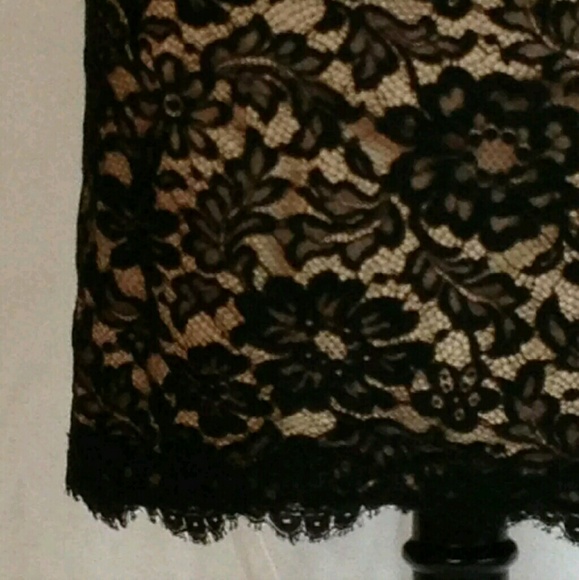 NWT Monique Lhuillier Lace Cap Sleeve Dress, Black - Picture 5 of 6