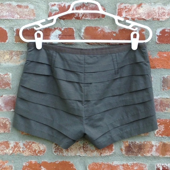 Tiered Short - J. Crew - Picture 2 of 2