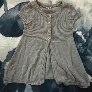 Gray short sleeve sweater