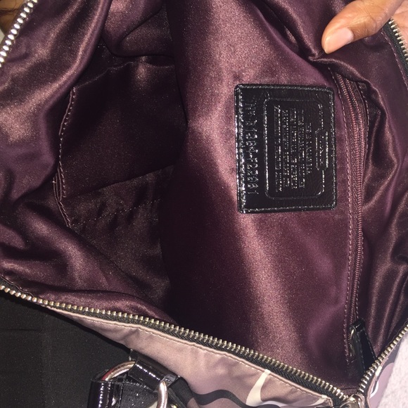 Beautiful Coach Bag - Picture 2 of 4