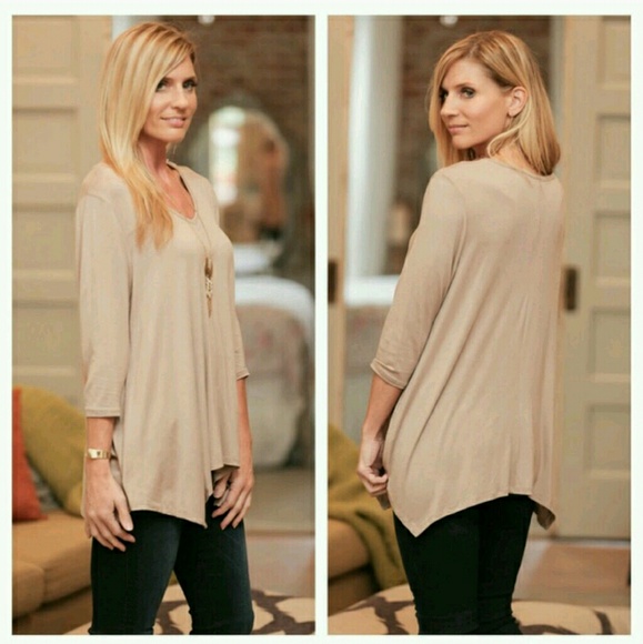 LAST 1 SALE *Large 🍂 Mocha Asymetrical Hem Top - Picture 2 of 3