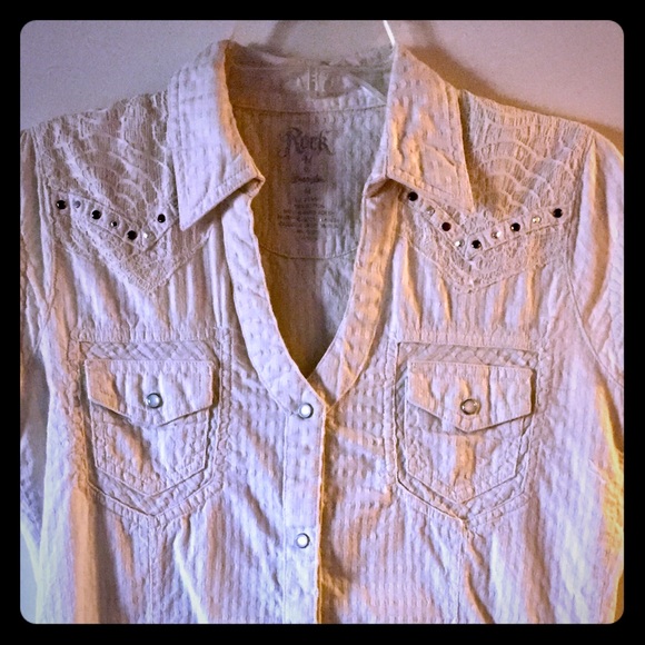 Western button up shirt.