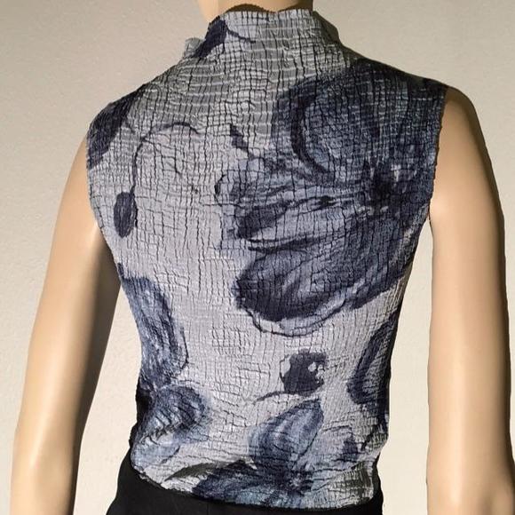 Petite Sophisticate blue textured stretch shell - Picture 3 of 4