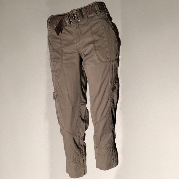 Petite Calvin Klein Jeans olive cargo capri pants -- size 4P
