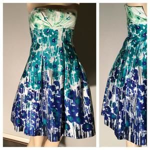 Petite Calvin Klein strapless trapeze dress -- size 2P