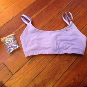 Nike Dri-Fit Spirts Bra in Lavender