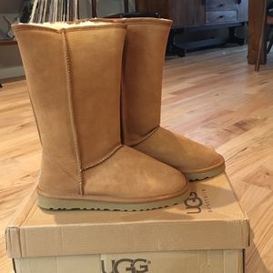Ugg Classic Tall, Chestnut