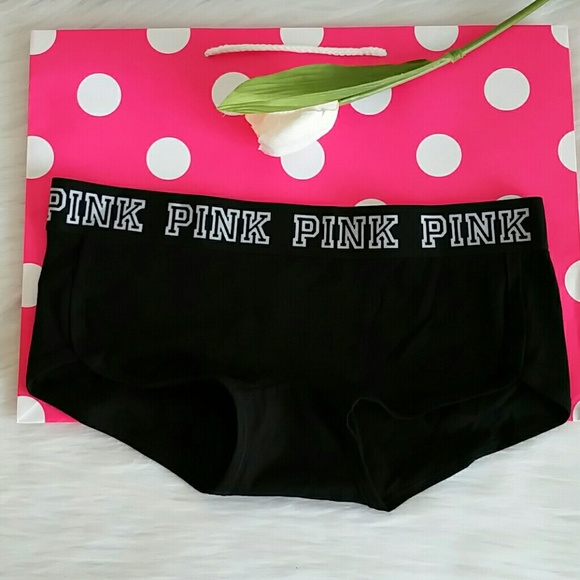 2 New Vs Pink Logo Boyshort Size M .Never worn - Picture 4 of 4