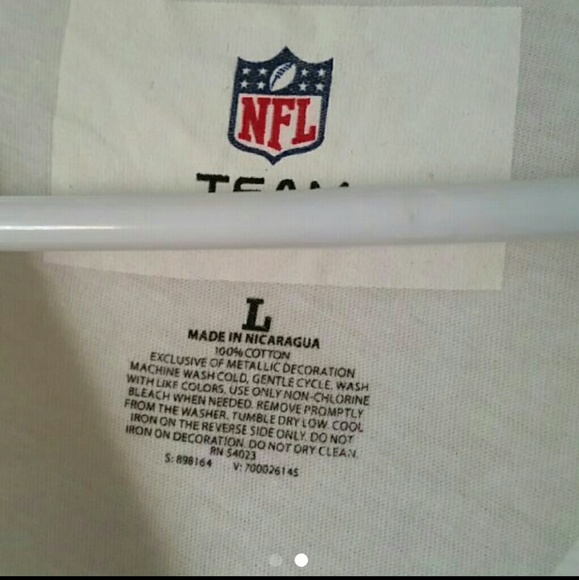 Old Navy NFL COLTS tee large - Picture 2 of 2