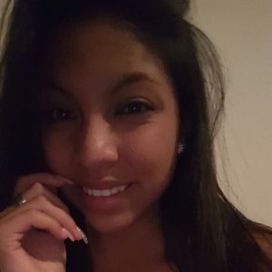 Meet your Posher, Perla