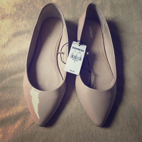 Beige dressy Express flats - Picture 1 of 3
