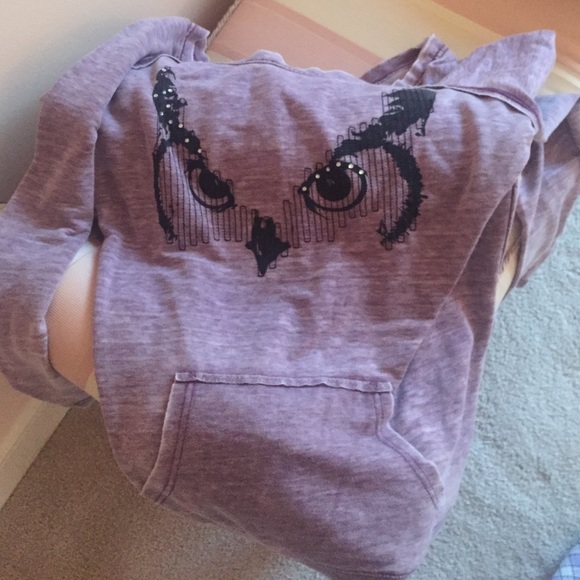 Long sleeve off the shoulder owl volcom