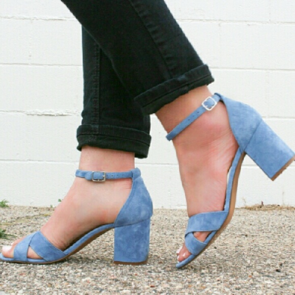 Steven powder blue suede heels 7.5