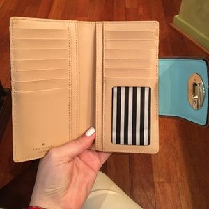 PRICE WILL BE RAISED IN 2 HOURS