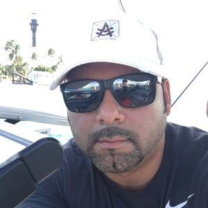 Meet your Posher, Roberto