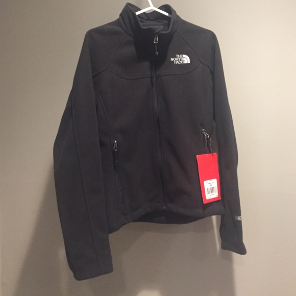 NEVER WORN North Face Jacket 😍 New lower price!
