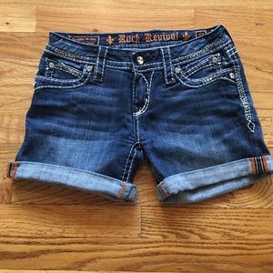 Women's size 27 rock revival versatile jean shorts
