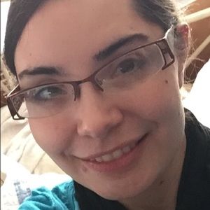 Meet your Posher, Stacy