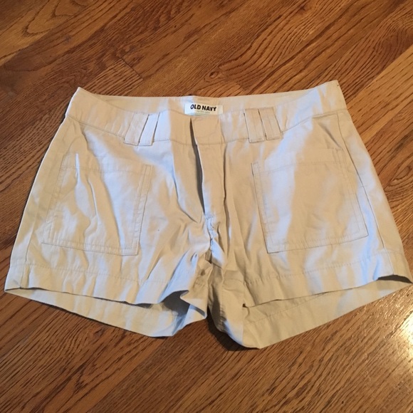 CCO SALE 2/$10 🎉 Old Navy shorts - Picture 1 of 3
