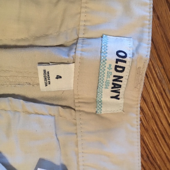 CCO SALE 2/$10 🎉 Old Navy shorts - Picture 2 of 3