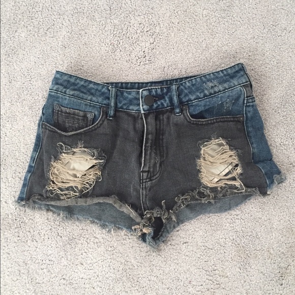 kendall and kylie shorts - Picture 1 of 2