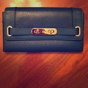Coach Swagger Wallet