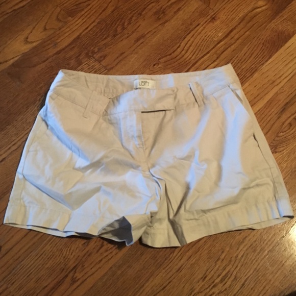 💥CCO SALE.. $10 BOGO❗️Cute LOFT Shorts, EUC - Picture 2 of 4