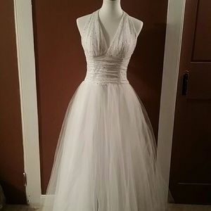 STUNNING Dress