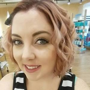 Meet your Posher, Bailey