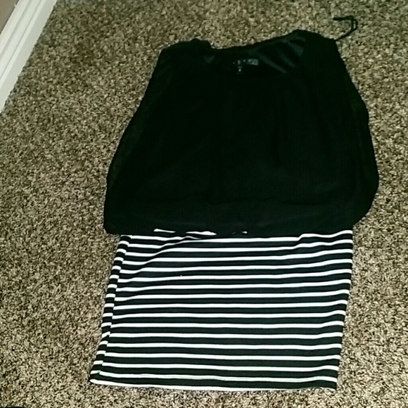 Dress - Picture 2 of 2