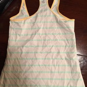 Lululemon seawheeze tank