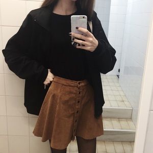 Meet your Posher, Noelle