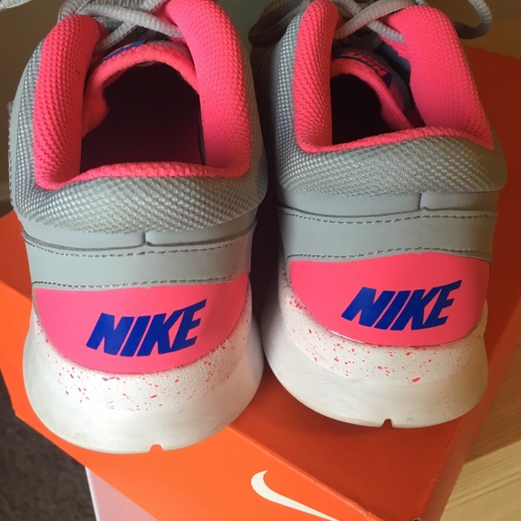 Nike Shoes - Nike shoes Nike Shoes - Nike shoes
