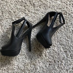 Black heels