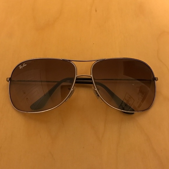 Ray-Ban Aviator Sunglasses Square