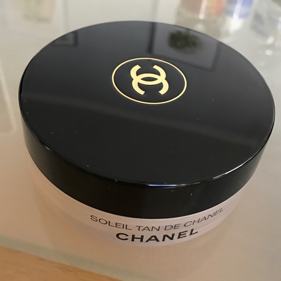 Chanel soleil tan de bronzing makeup