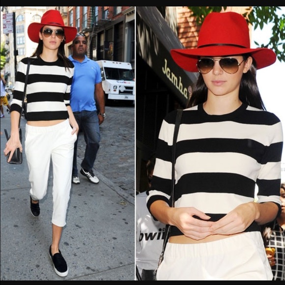 Tommy Hilfiger Pants - Hilfiger white capri pants