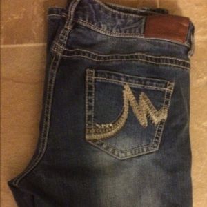 9/10 short Maurice's