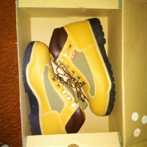 Helcor Timberland Boots